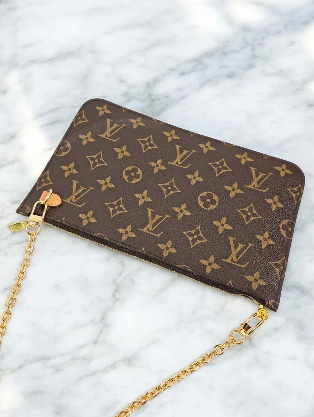 Louis Vuitton Neverfull Pochette Wristlet Monogram Canvas